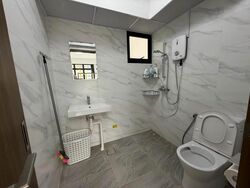Blk 238B Garden Vines @ Tengah (Tengah), HDB 3 Rooms #450887191